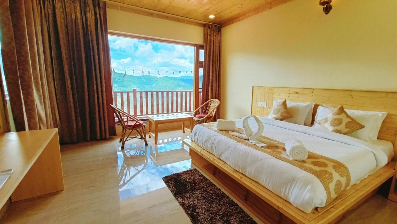 The Vintage Hill Village - Himalayan Boutique Resort Kanatal Εξωτερικό φωτογραφία