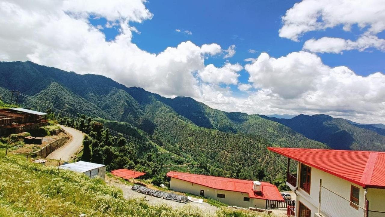 The Vintage Hill Village - Himalayan Boutique Resort Kanatal Εξωτερικό φωτογραφία