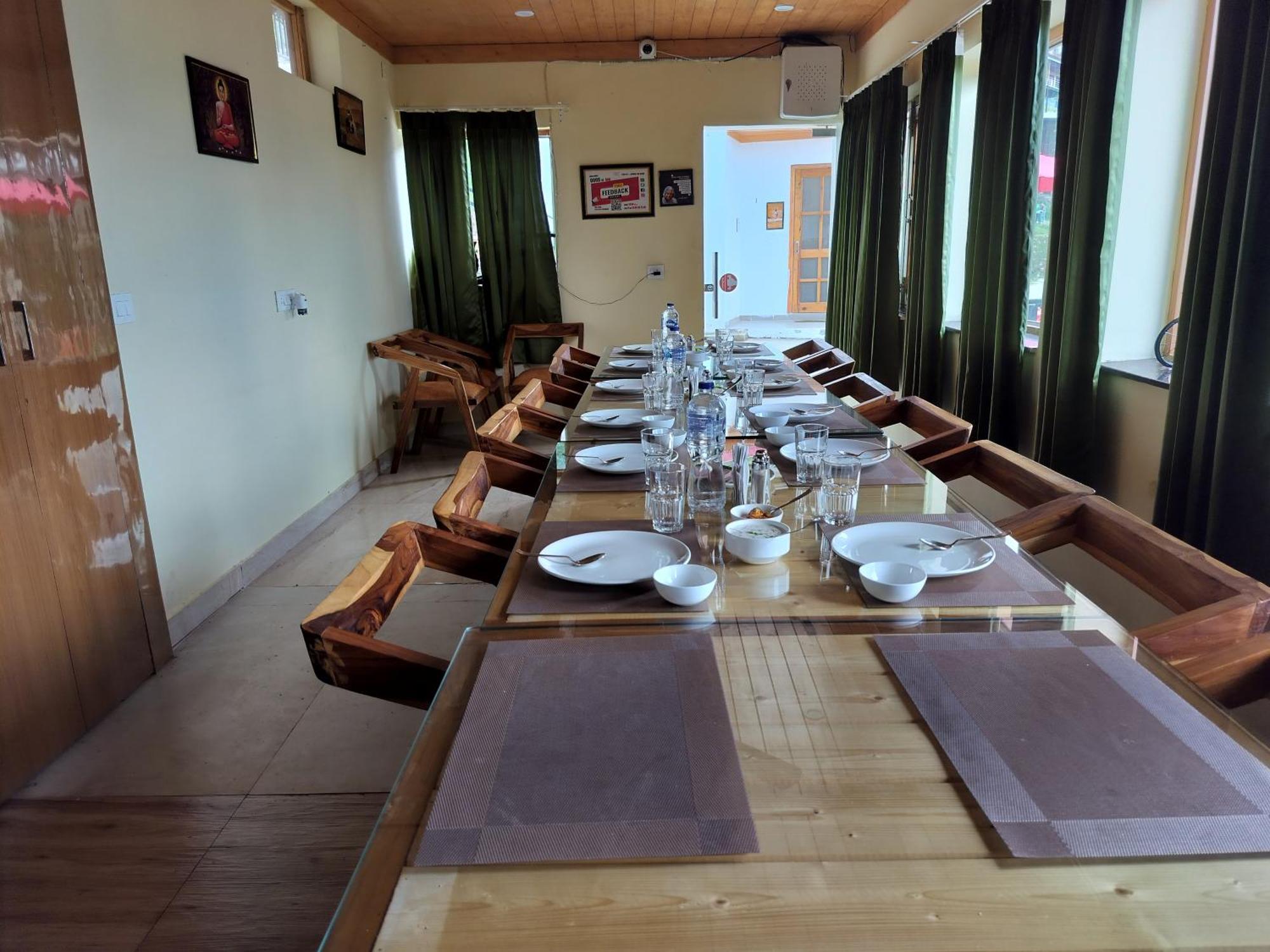 The Vintage Hill Village - Himalayan Boutique Resort Kanatal Εξωτερικό φωτογραφία