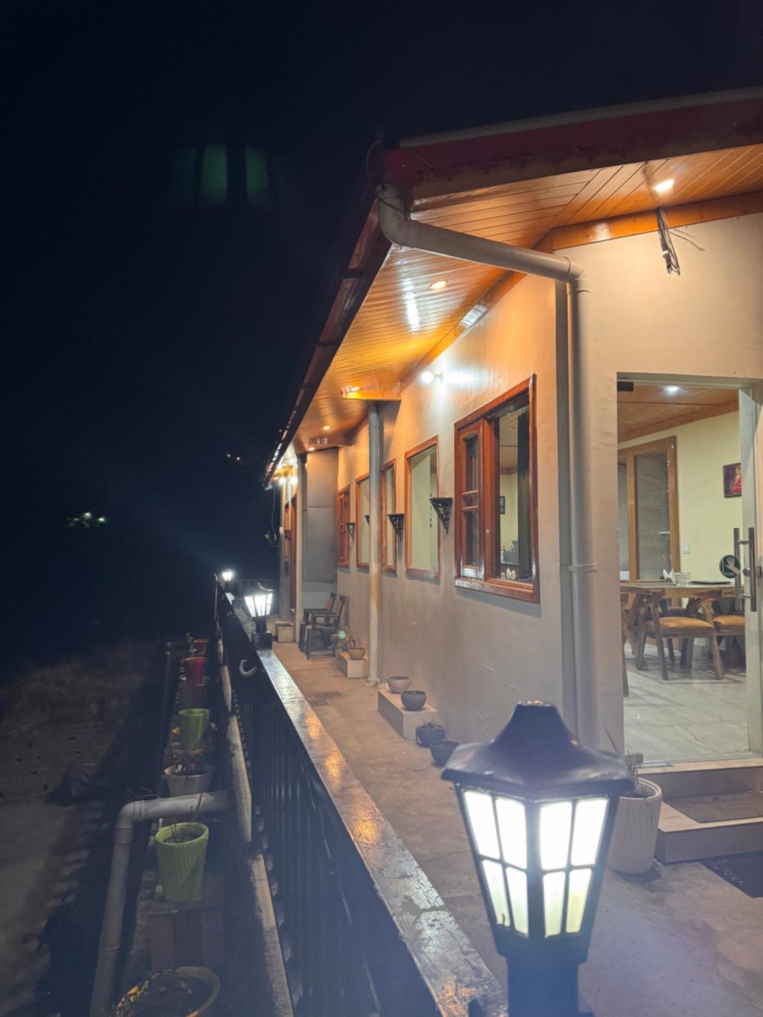 The Vintage Hill Village - Himalayan Boutique Resort Kanatal Εξωτερικό φωτογραφία