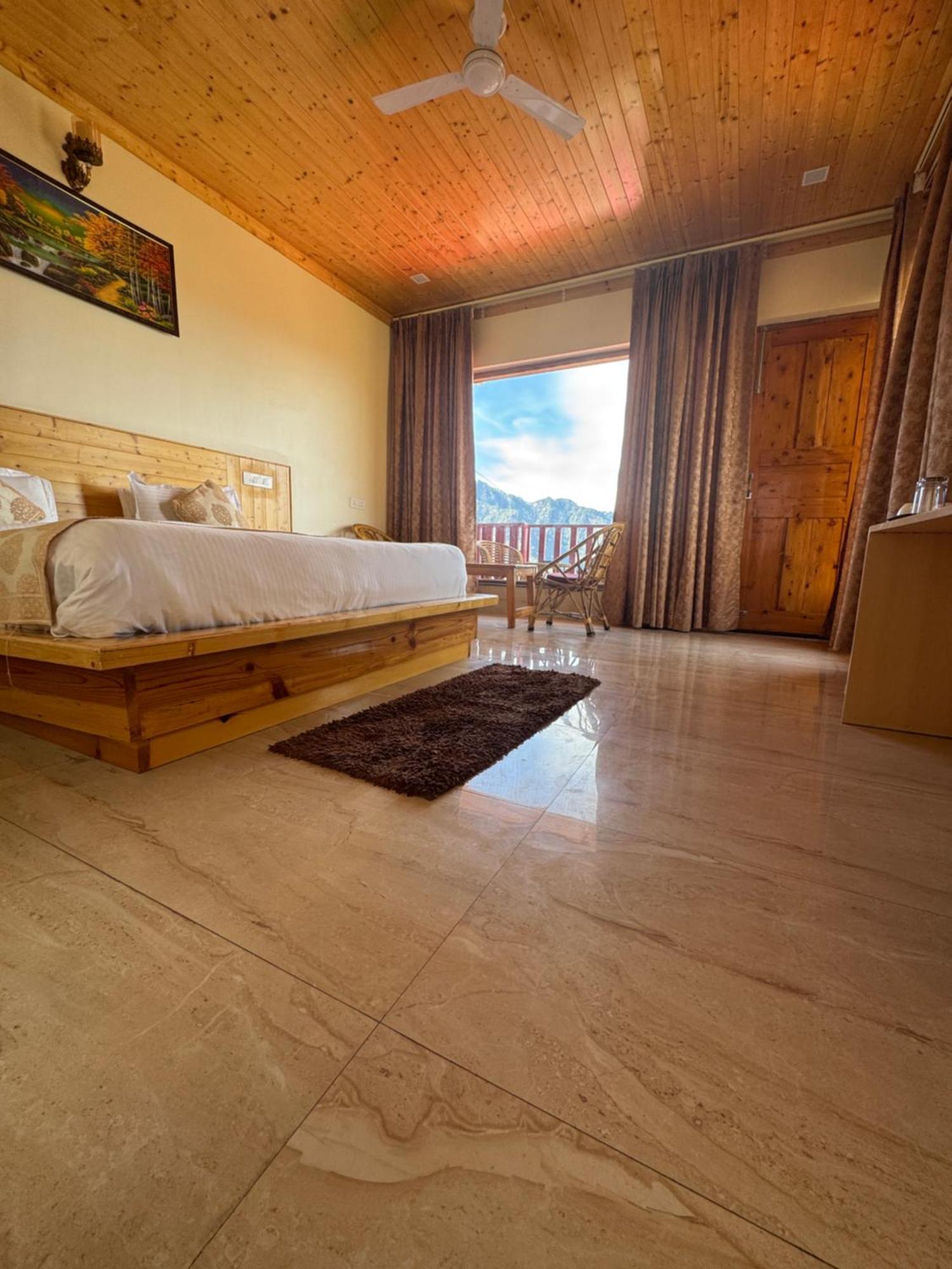 The Vintage Hill Village - Himalayan Boutique Resort Kanatal Εξωτερικό φωτογραφία